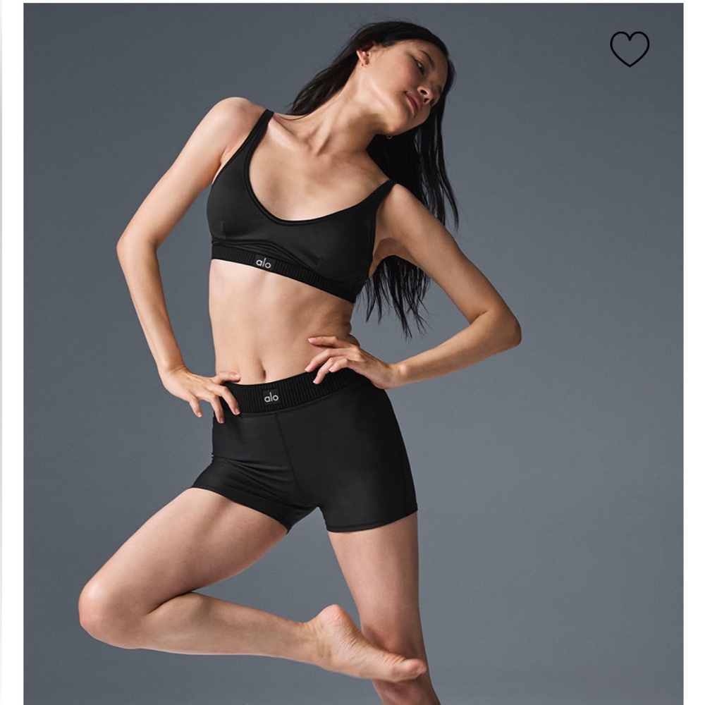 alo // airlift high waist line up shorts